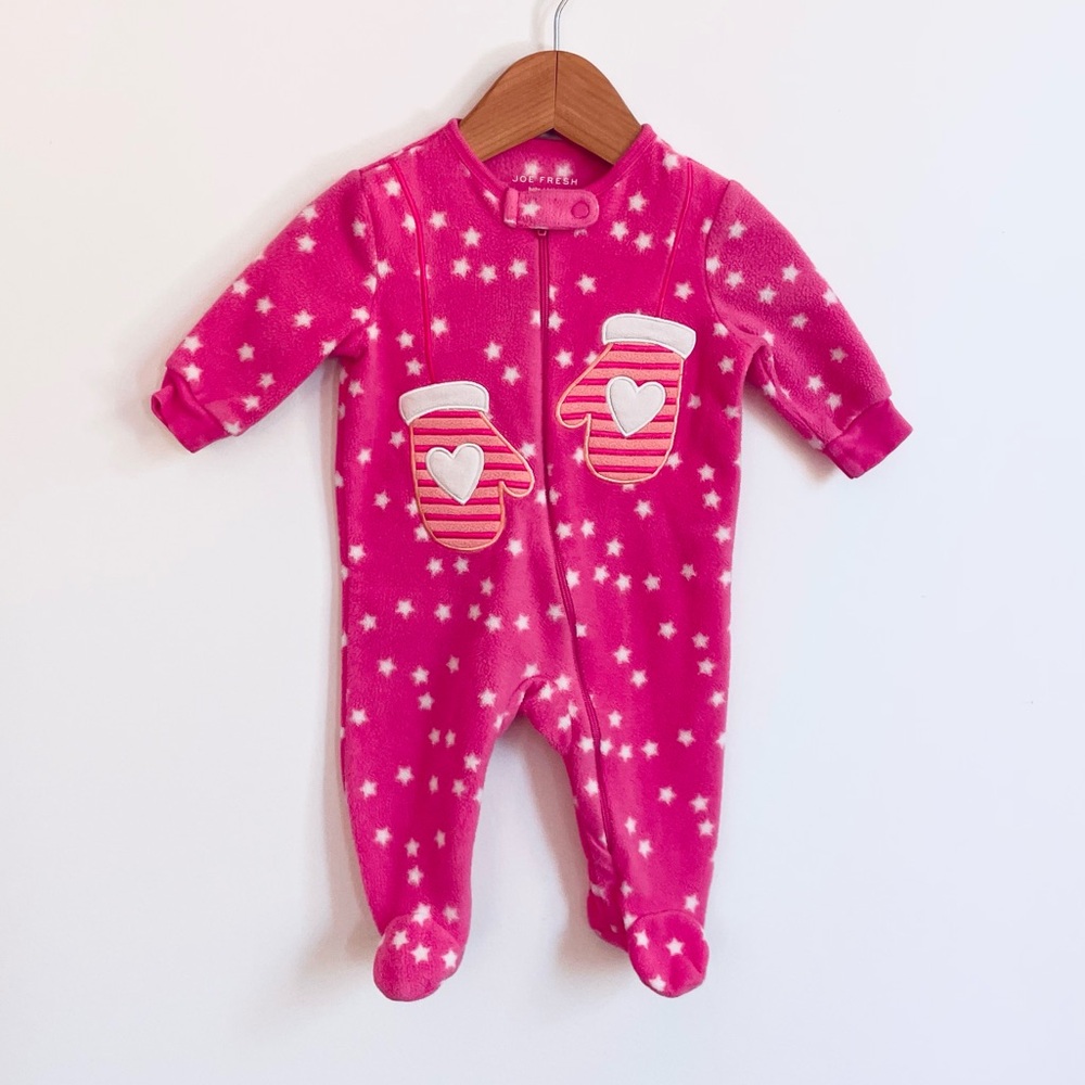 $6 💥NEW Fleece Heart Mittens Baby Girl Footie One-Piece, Pink & White Stars
